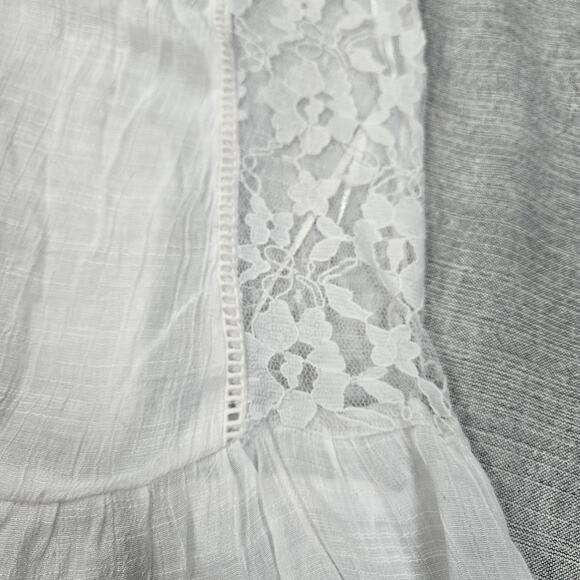 Mudd Womens XS White Sleeveless Top Sheer Y2K Whimsigoth Country Summer EUC - Picture 3 of 7